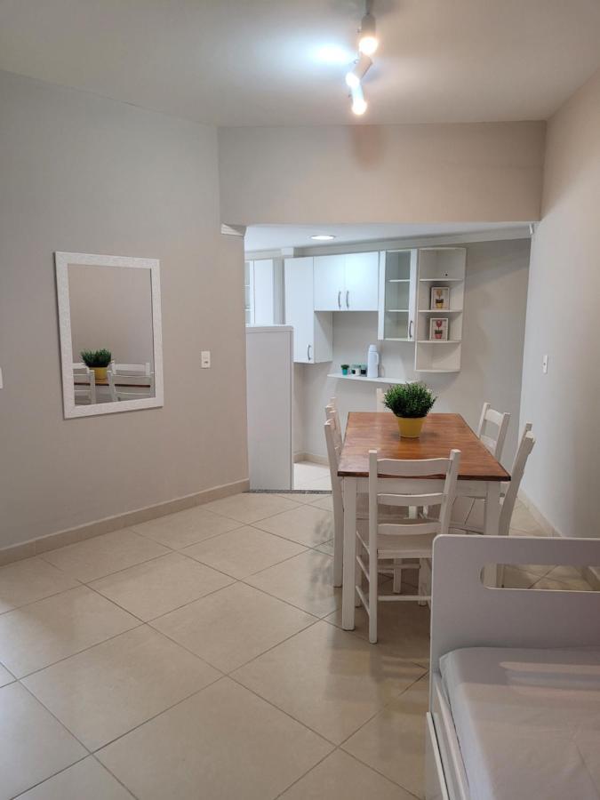 Completo No Centro De 105 Apartment *